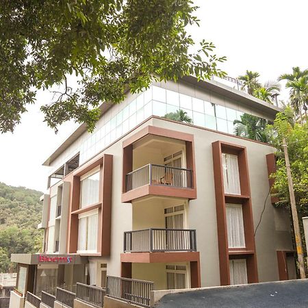 Bluemist Resorts Athirappilly Exterior foto